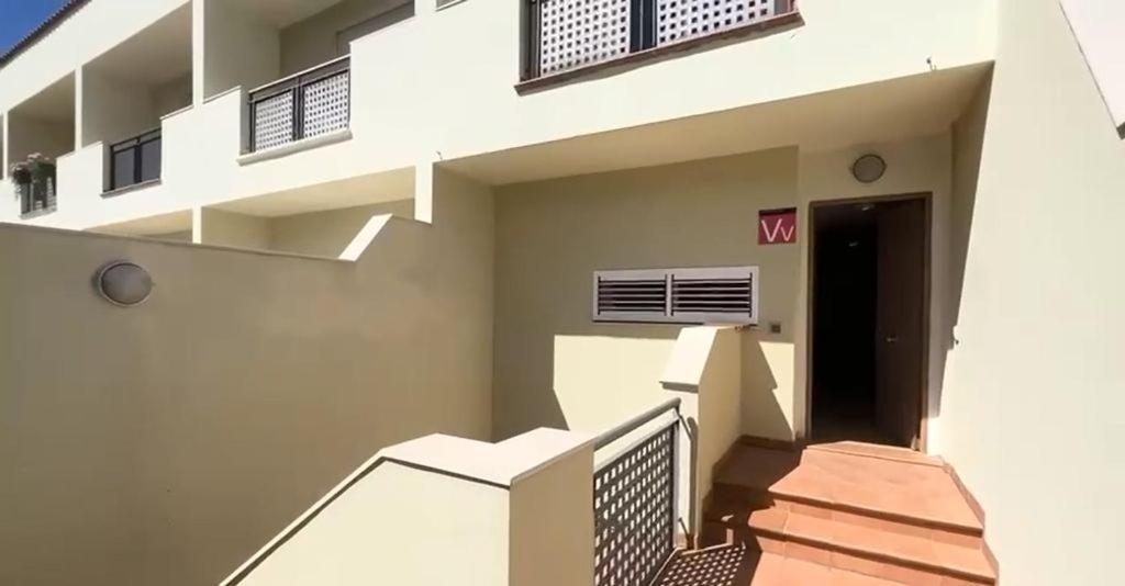 אדחה Oasis Fanabe Duplex 3 Bedroom מראה חיצוני תמונה
